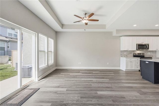 21843 W 123rd Terrace, Olathe, KS 66061