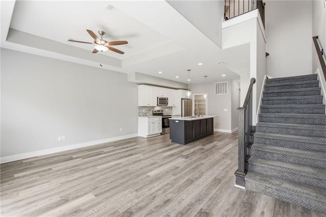 21843 W 123rd Terrace, Olathe, KS 66061