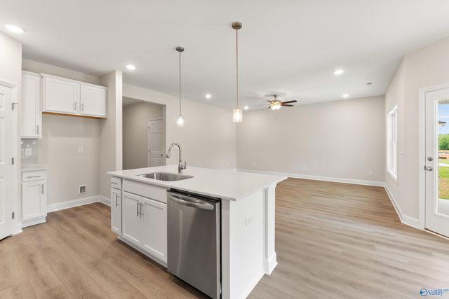 3717 Jaguar Way, Huntsville, AL 35810