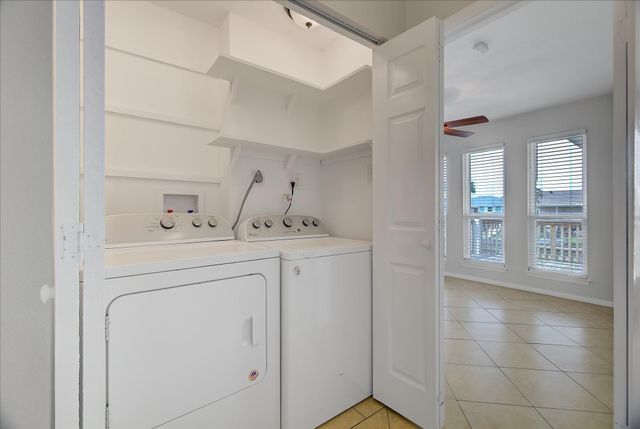 1180 Sailfish Street, Bayou Vista, TX 77563