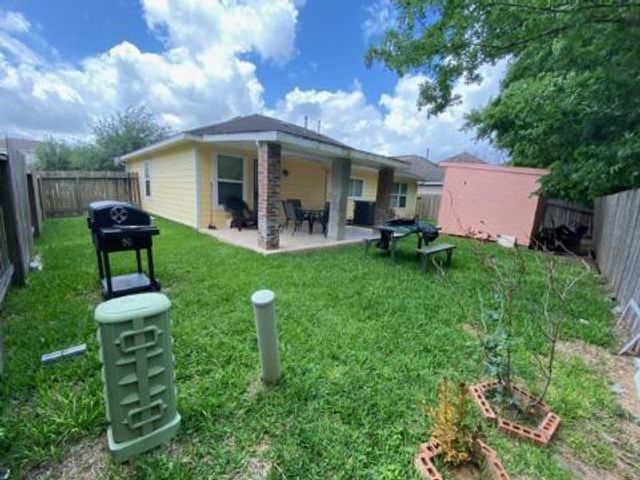 2634 Sockeye Drive, Houston, TX 77045