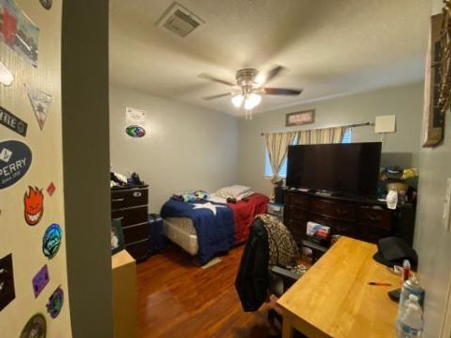 2634 Sockeye Drive, Houston, TX 77045