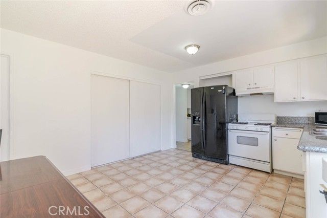 3119 E Avenue Q12, Palmdale, CA 93550