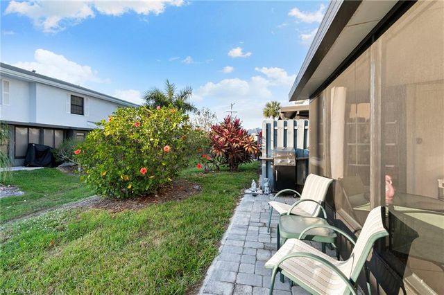 1332 Delbrook N # J2, Marco Island, FL 34145