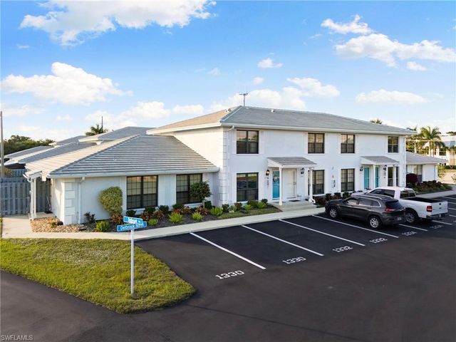 1332 Delbrook N # J2, Marco Island, FL 34145