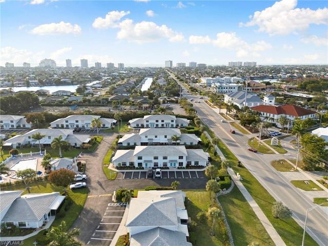 1332 Delbrook N # J2, Marco Island, FL 34145