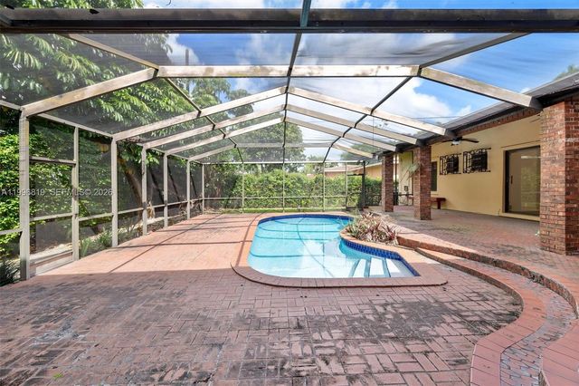 1545 Cantoria Ave, Coral Gables, FL 33146
