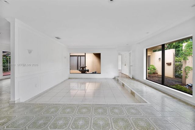 1545 Cantoria Ave, Coral Gables, FL 33146