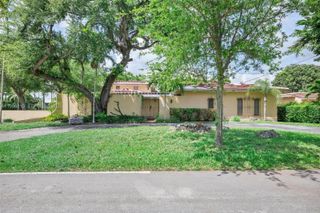 1545 Cantoria Ave, Coral Gables, FL 33146