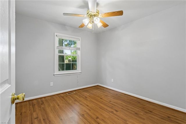 120 Plantation RD, Williamsburg, VA 23185