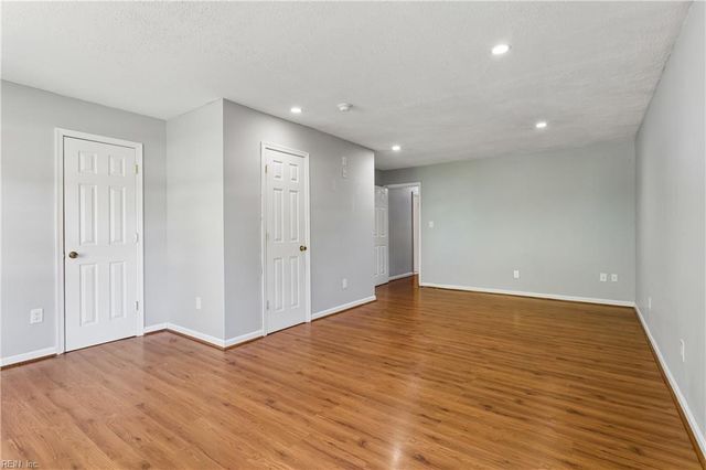 120 Plantation RD, Williamsburg, VA 23185