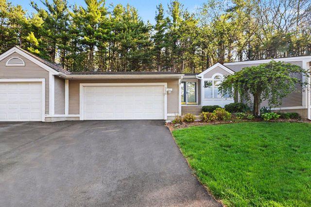 3350 Woodwind Drive NE 20, Grand Rapids, MI 49525