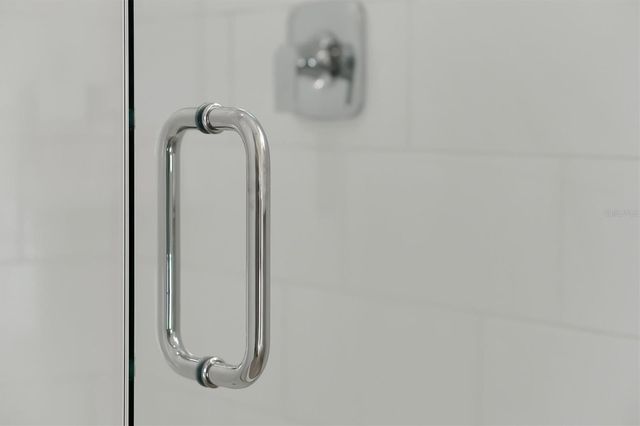 5749 WALLIS LANE, St Cloud, FL 34771