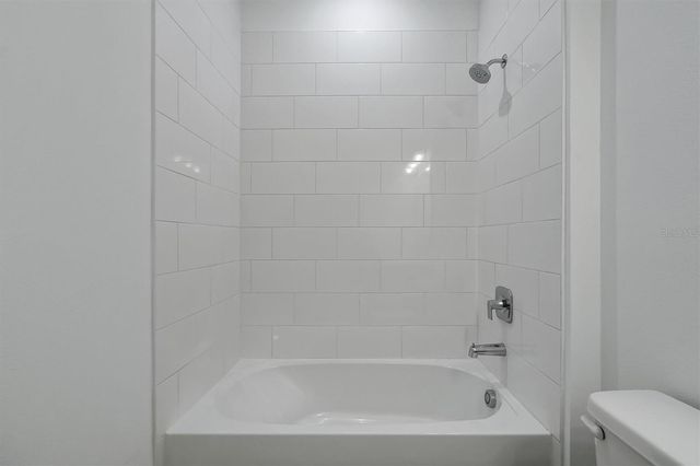 5749 WALLIS LANE, St Cloud, FL 34771