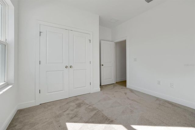 5749 WALLIS LANE, St Cloud, FL 34771