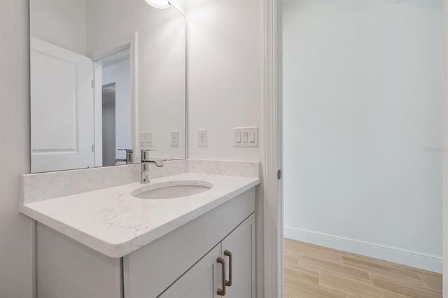 5749 WALLIS LANE, St Cloud, FL 34771