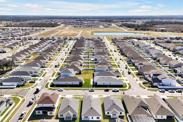 5749 WALLIS LANE, St Cloud, FL 34771