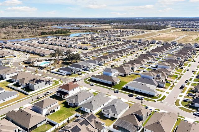 5749 WALLIS LANE, St Cloud, FL 34771