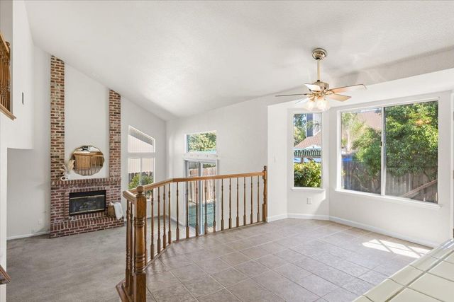 8038 Falcon View Dr, Antelope, CA 95843