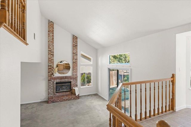 8038 Falcon View Dr, Antelope, CA 95843