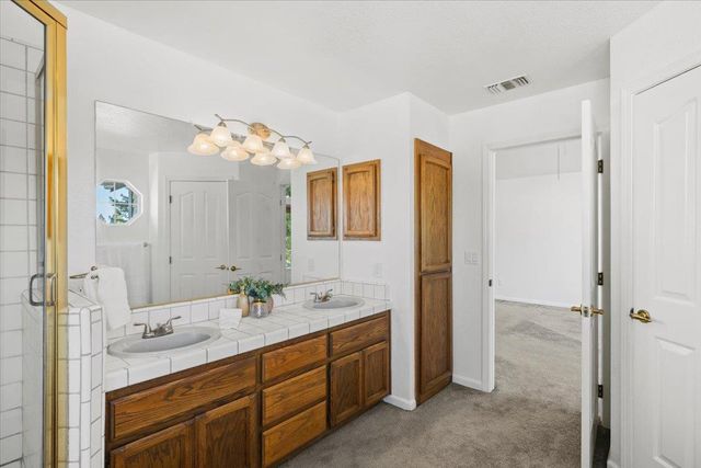 8038 Falcon View Dr, Antelope, CA 95843