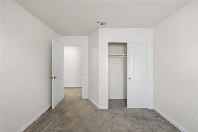 8038 Falcon View Dr, Antelope, CA 95843