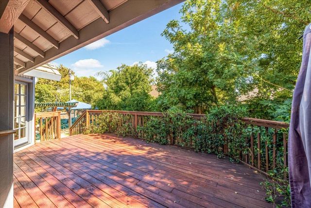 8038 Falcon View Dr, Antelope, CA 95843