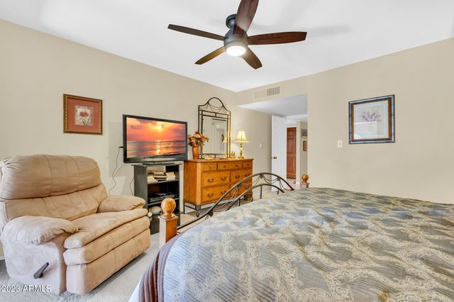 9430 E Mission Lane 101, Scottsdale, AZ 85258