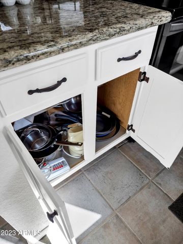 9430 E Mission Lane 101, Scottsdale, AZ 85258