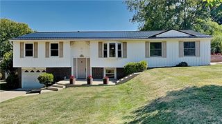 136 Wallridge Dr, Moon/crescent Twp, PA 15108