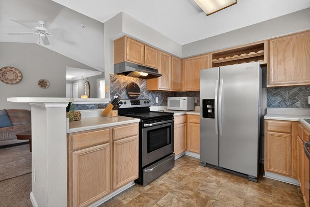 700 Daniel Ellis Drive Apt 12302, Charleston, SC 29412