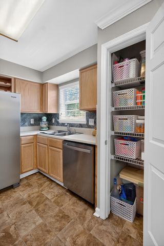 700 Daniel Ellis Drive Apt 12302, Charleston, SC 29412