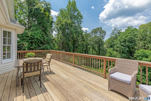 335 Luna Trl Extension, Southbury, CT 06488