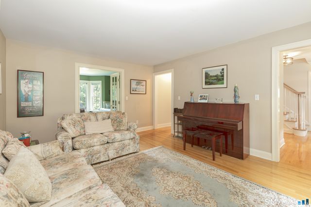 335 Luna Trl Extension, Southbury, CT 06488