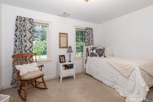 335 Luna Trl Extension, Southbury, CT 06488