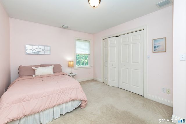 335 Luna Trl Extension, Southbury, CT 06488
