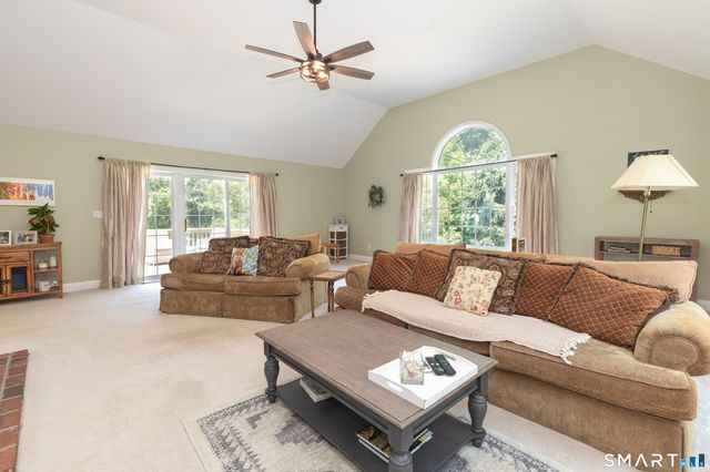 335 Luna Trl Extension, Southbury, CT 06488