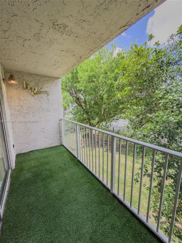 8411 NW 8th St 301, Miami, FL 33126