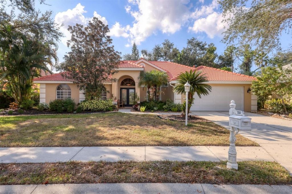 7354 EATON COURT, University Park, FL 34201