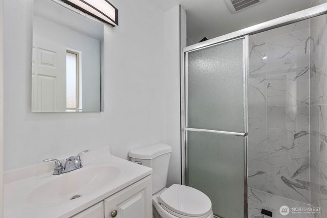 11820 SE 318th Place, Auburn, WA 98092
