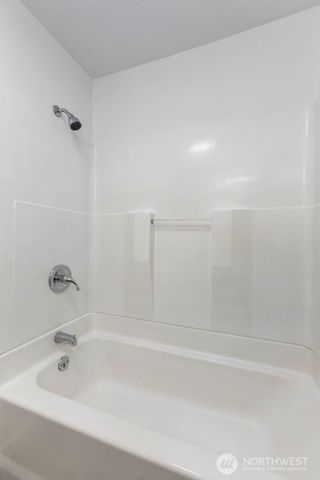 11820 SE 318th Place, Auburn, WA 98092
