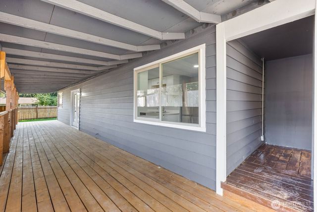 11820 SE 318th Place, Auburn, WA 98092