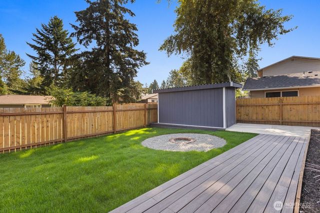11820 SE 318th Place, Auburn, WA 98092