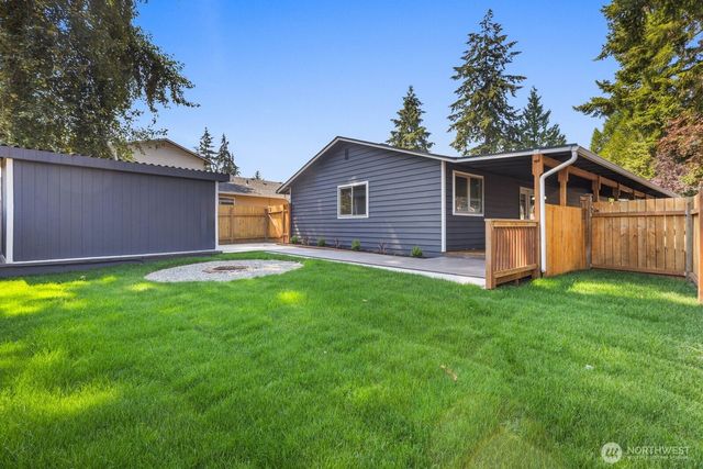 11820 SE 318th Place, Auburn, WA 98092