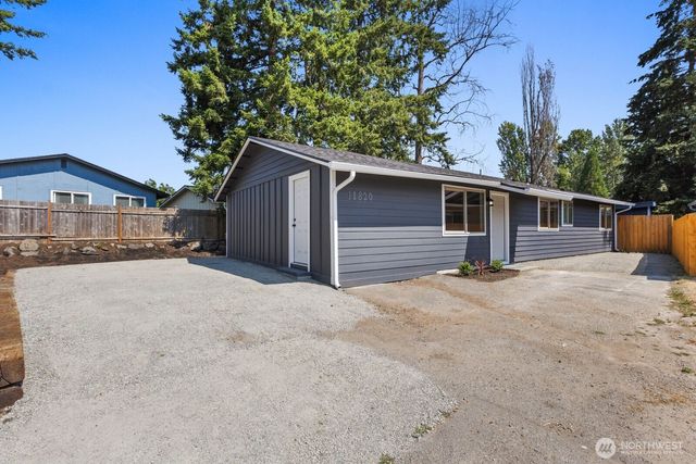 11820 SE 318th Place, Auburn, WA 98092