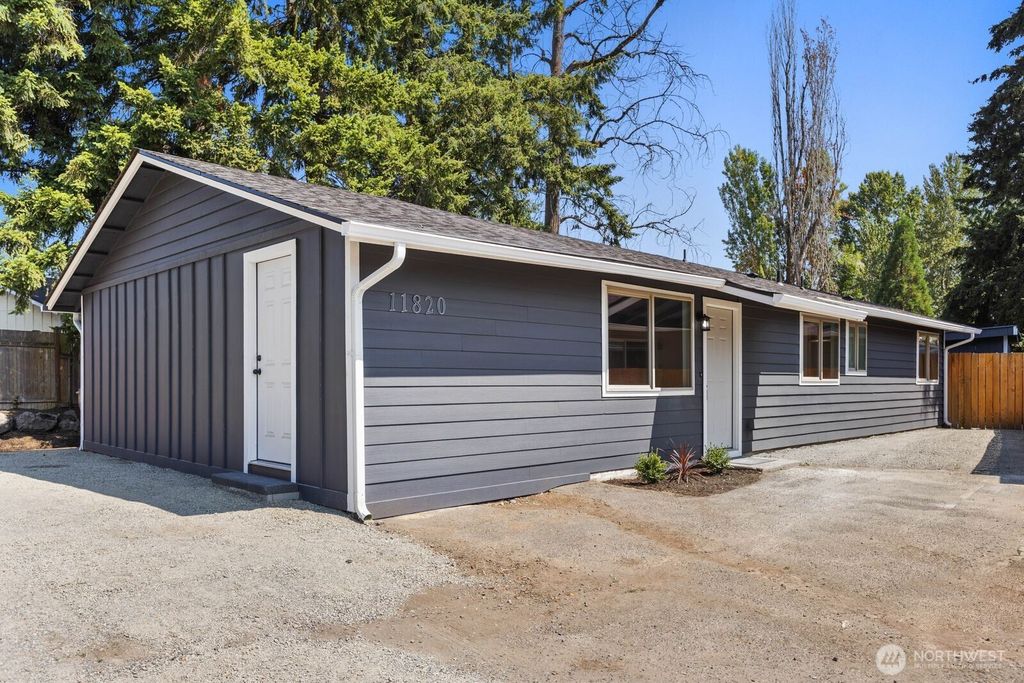11820 SE 318th Place, Auburn, WA 98092