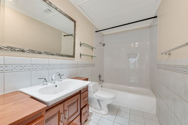 2902 State Street 1, Dallas, TX 75204