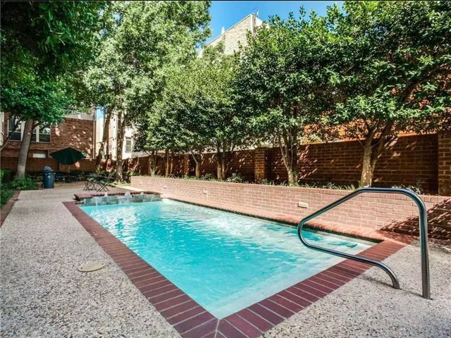 2902 State Street 1, Dallas, TX 75204