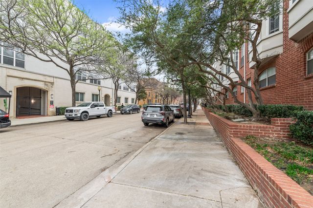 2902 State Street 1, Dallas, TX 75204