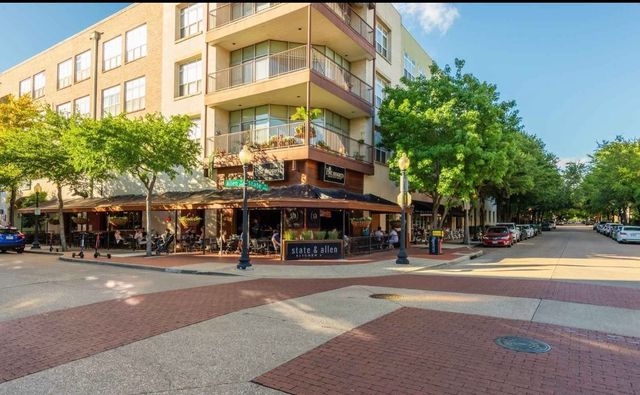 2902 State Street 1, Dallas, TX 75204